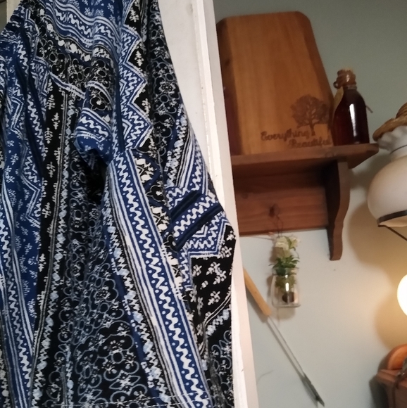 Very soft 1/4 sleeve blouse - Picture 3 of 5